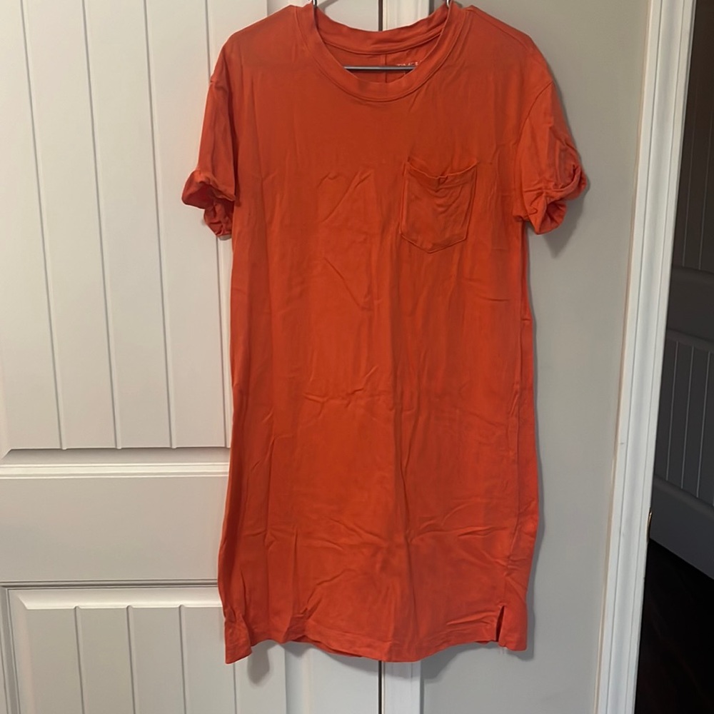 Orange tshirt dress